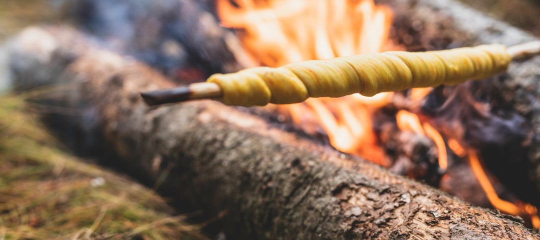 pinnebrød på bål