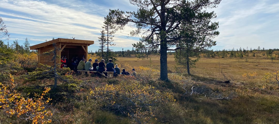 Gapahuken ved Knettkjølen i Løtenfjellet.