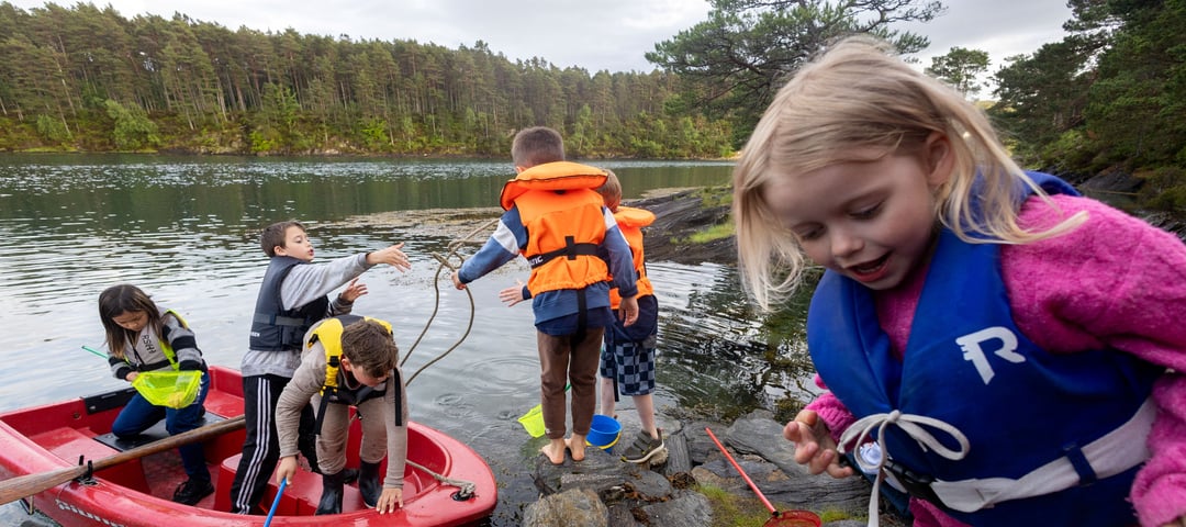 Skjærgårdsleir 13.–14. juni 2026 på Erleholmen, Tysnes.