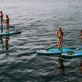 DNT ung Oslos tilbud på Sørenga; Torsdagspadling, SUP, Torsdagsbuldring og TorsdagsHangout. 
Bilder tatt av DNT ung Oslos fotofrivillig.