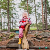 Morosløyd på Liastua, med Barnas turlag