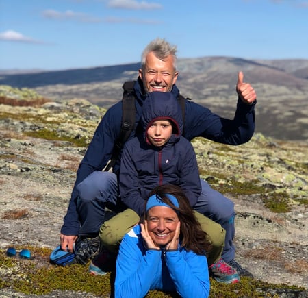 Øyvind Bergkvam med familie på tur i Upsetetraktene