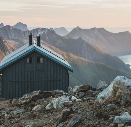 Tåkeheimen i solnedgang