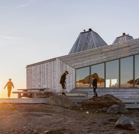 Rabothytta fotografert i forbindelse med reportasje til Fjell & Vidde 3/2024.