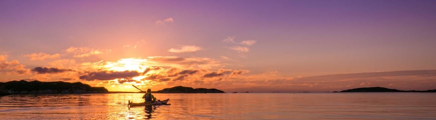 St. Hans, sommerferiestart og perfekt sommerkveld p fjorden. Frøya, Sør-Trøndelag | Bildet er fra DNTs fotokonkurranse-runder i 2016.