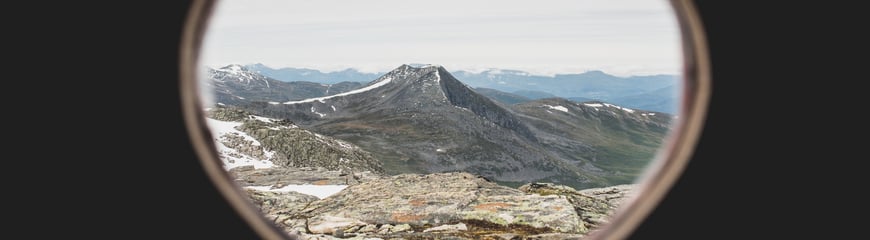 Vasstindbu, Romsdalen