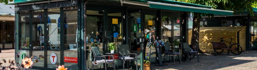 Bilder av Torgboden som vi drifter sammen med Byen vår drammen. Informasjon og oppmøte sted for medlemmer i DNT i Drammen. Hit flyttet vi sommeren 2023.