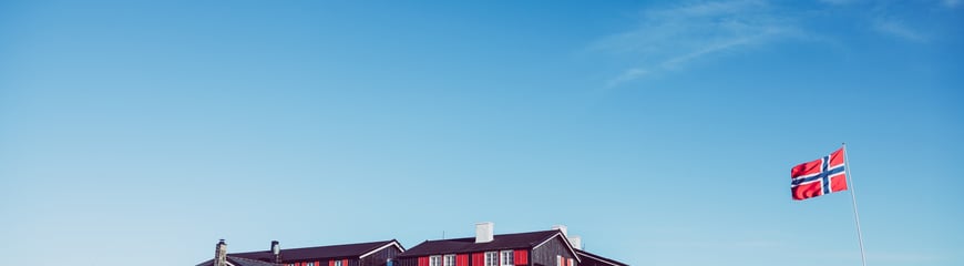 Bilder fra Erna Solbergs besøk på Snøheim september 2020. Statsministeren fikk innspill fra reiselivet i regionen om hvordan koronaen har påvirket turistnæringen i Nord-Gudbrandsdalen.