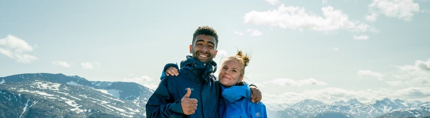 Kommunikasjonsprosjekt DNT ung 2019. Arman Surizehi og Kristine Bremnes går Besseggen fra A til Å.