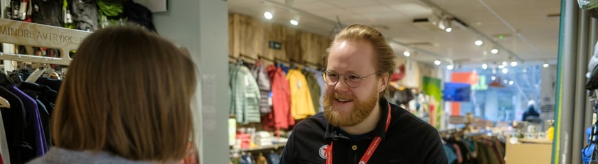 Generiske bilder fra Tursenteret i Storgata 3, DNT Oslo og Omegn.