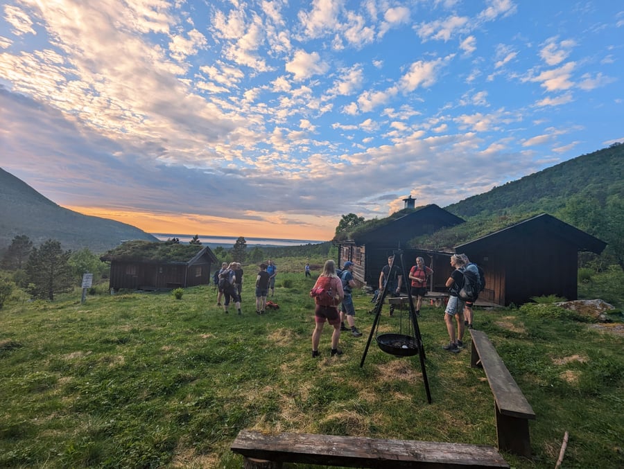 Gullsteinvollen på Tustna, en av de flotte hyttene på Fjordruta