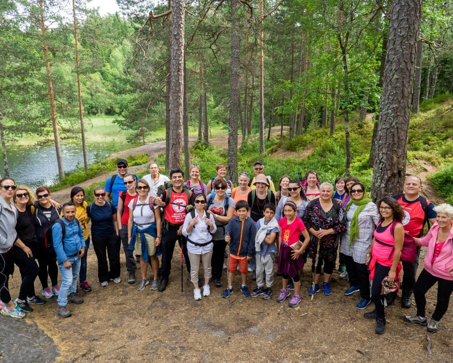 OSLO 20180624
DNT tur fra Ellingsrud i Østmarka til Ulsrud.
Foto: Arash A, Nejad
Internasjonal søndagstur i Østmarka juni 2018. Internasjonal søndagstur i Østmarka juni 2018.