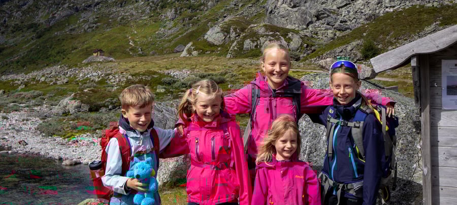 Tur til Stranddalen turisthytte sommeren 2024.
