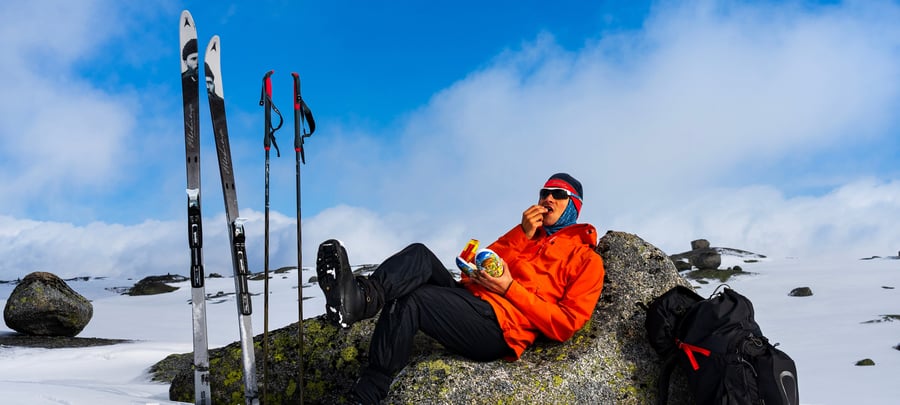 Påskeferie i Ryfylkeheiane i 2025, en påske med store kontraster siden snøsmeltingen hadde satt ordentlig god fart denne sene påsken. Steffen var innom Viglesdalen, Stakken, Eidavatn, Grasdalen og Melands-Grønahei, med slutt i Årdal. Oppsummert en fantastisk påskeferie!