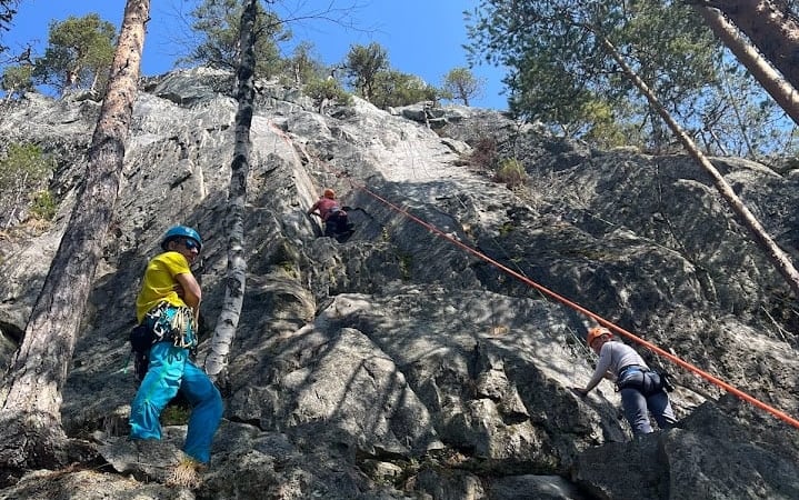 På klatrekurs med HHT fjellsport