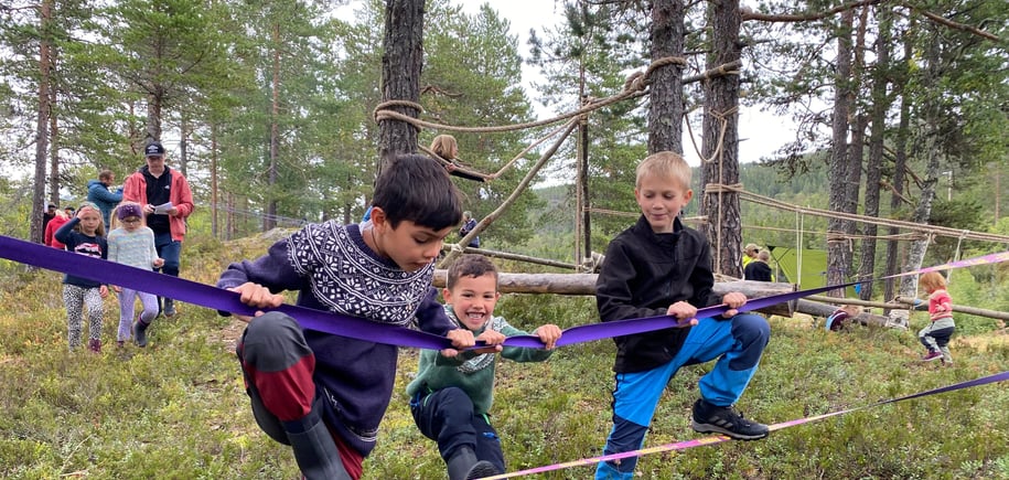 Barnas Turlag Kviteseid og Barnas Turlag Seljord inviterte til Kom deg ut-dagen på Raudkleiv.
