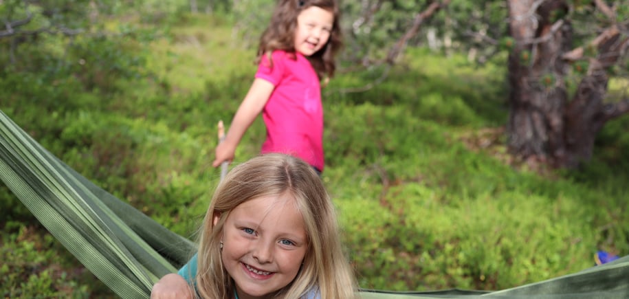 Sommerferieidyll på Jonstølen turisthytte.