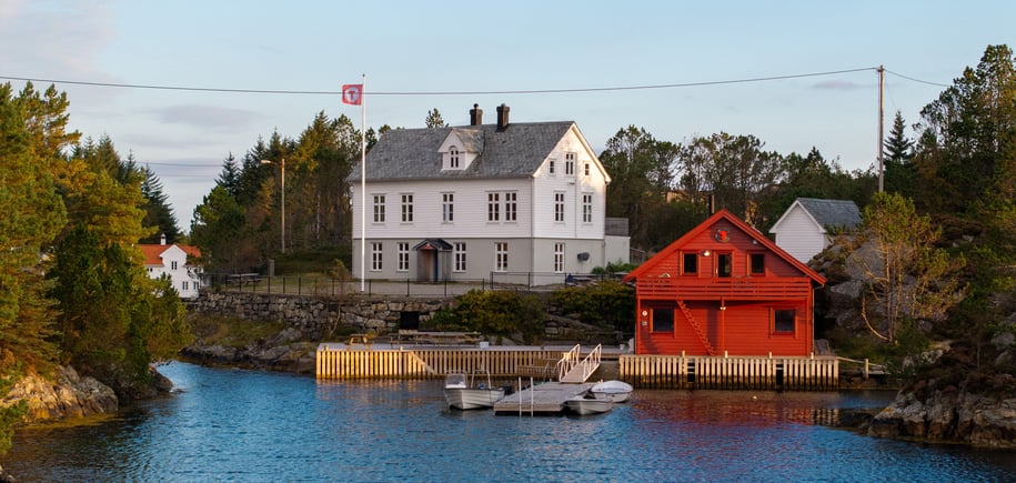 Rongevær kysthytte i Austrheim 1. oktober 2025.