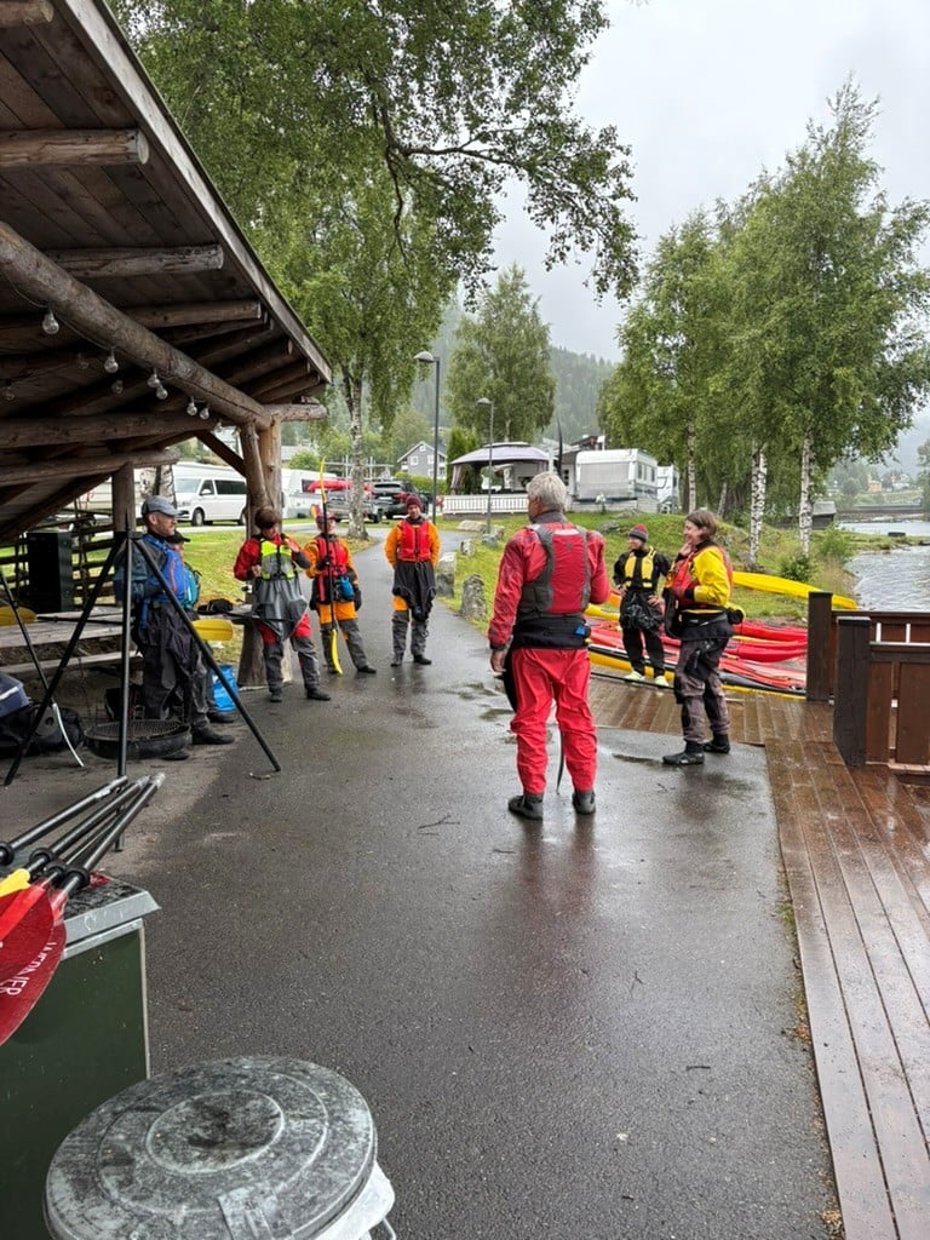 Per Olav og Ellen orienterer om dagens økt
