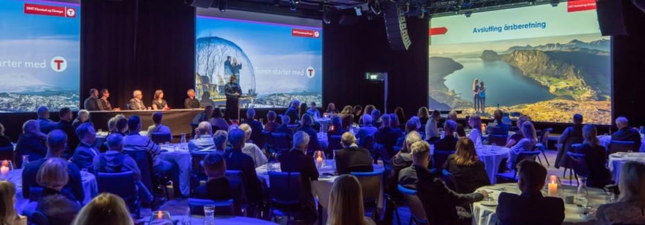 Mange mennesker til jubileum
