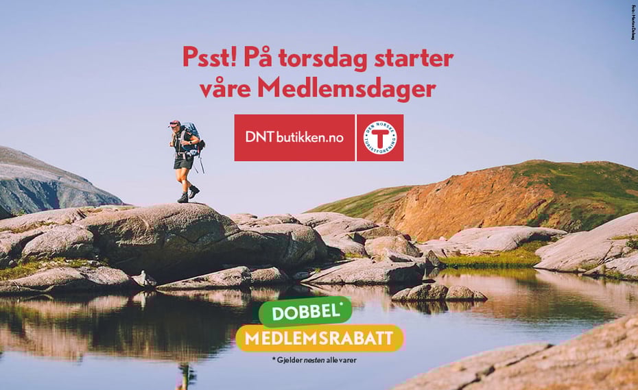 Annonse for medlemsdager med bilde av mann som går på berg