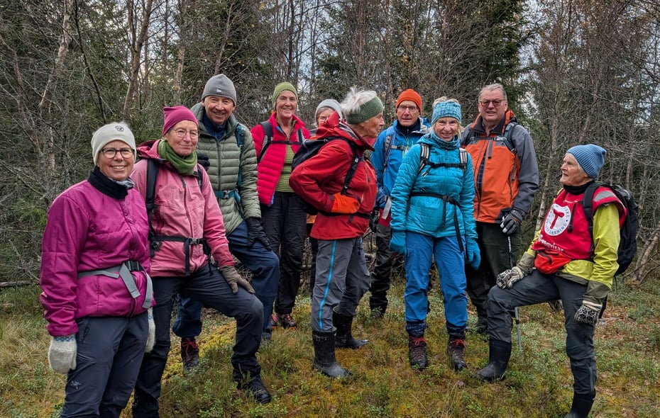 Seniortur frå Raugstad til Kvålsåsen