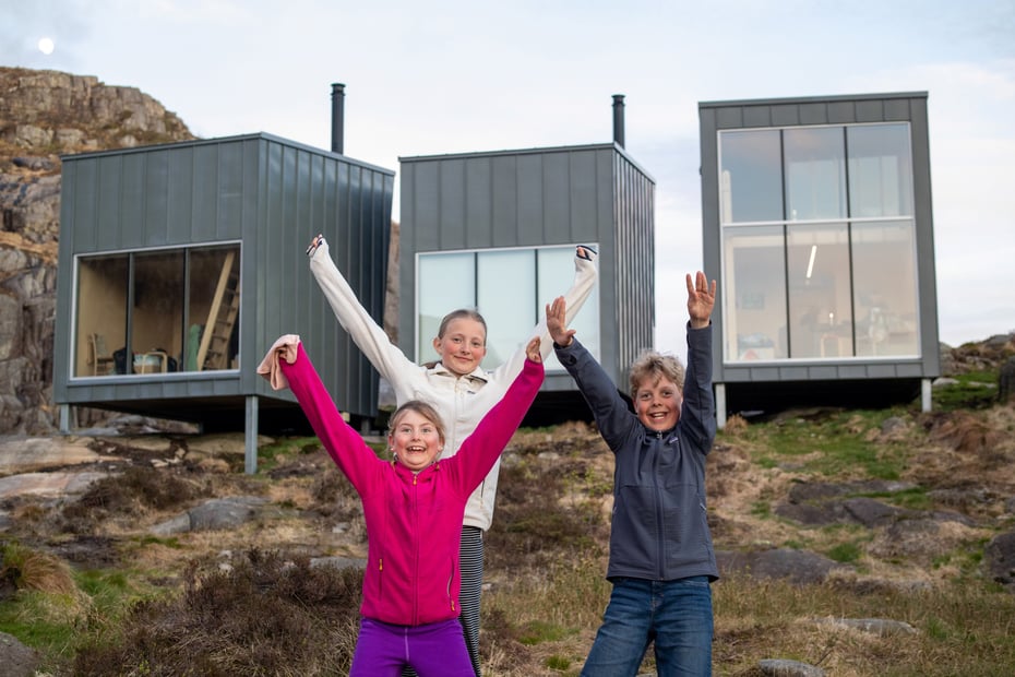 Familiehelg på Skåpet turisthytte i nydelig vårvær.