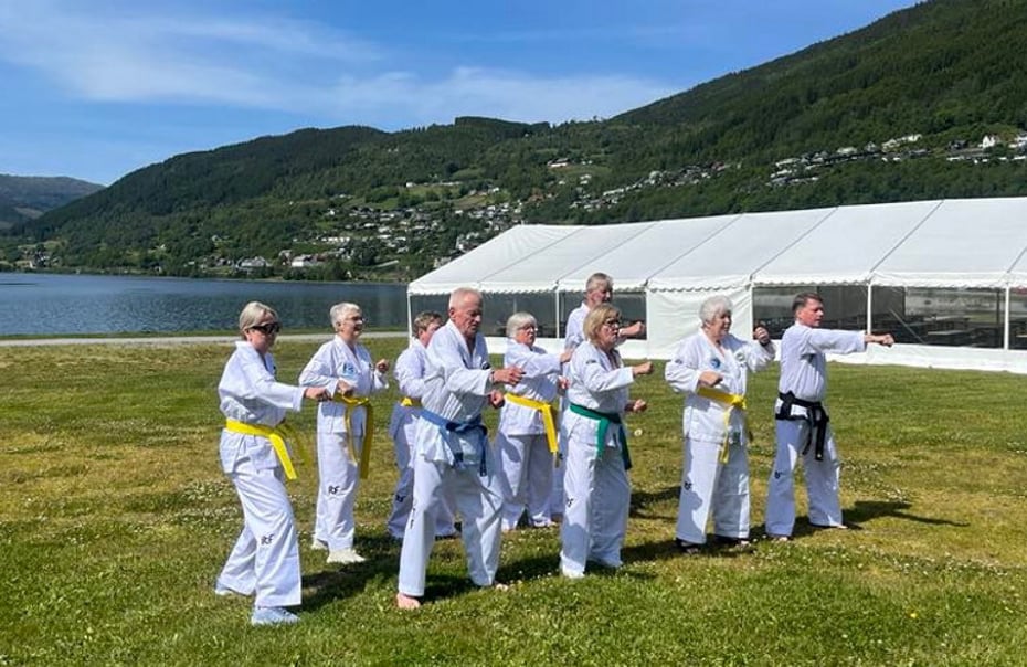 Aktivitetsparken for seniorar på Prestegardslandet