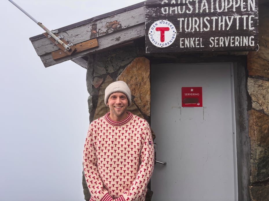 Panelsamtale og intimkonsert med Daniel Kvammen på Gaustatoppen, september 2025.