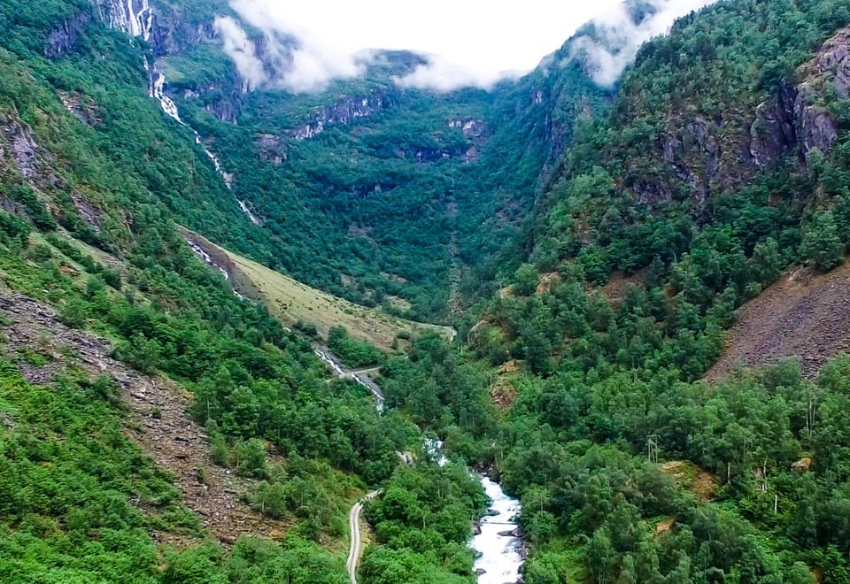Mektige Fortunsdalen.