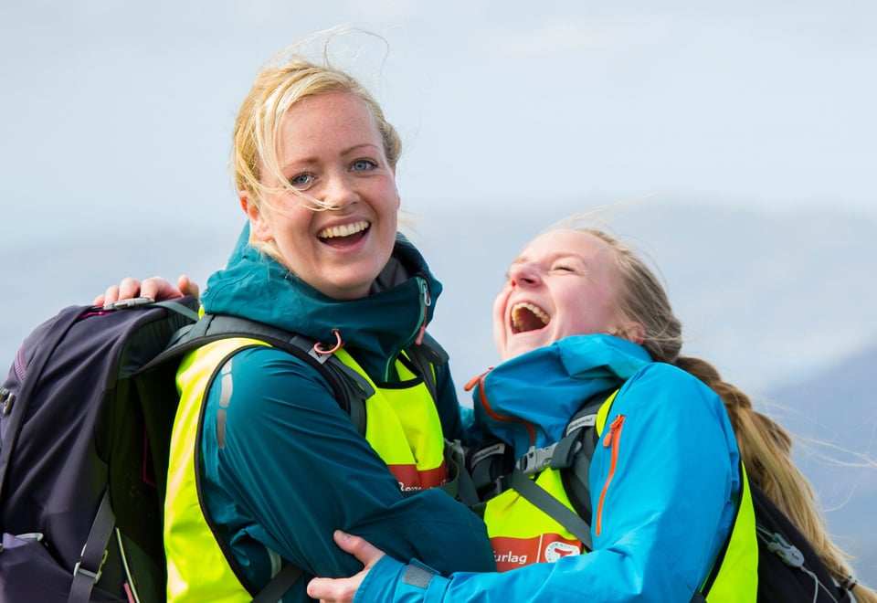 OPPTUR 4. mai 2016. Ca 3200 8-klassinger gikk den 10 kilometer lange løypen fra Marken til Sandviksfjellet, Rundemanen, Fløyen og tilbake til Marken. Fint vær og knallgod stemning!
