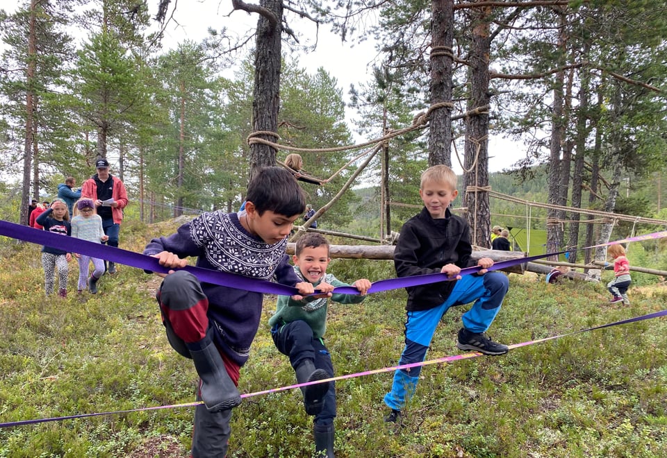 Barnas Turlag Kviteseid og Barnas Turlag Seljord inviterte til Kom deg ut-dagen på Raudkleiv.
