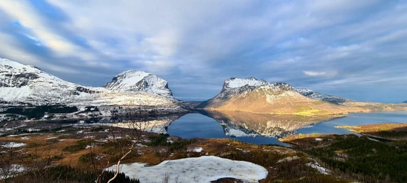 Utsikt fra toppen av Nonsfjellet i Gildeskål
