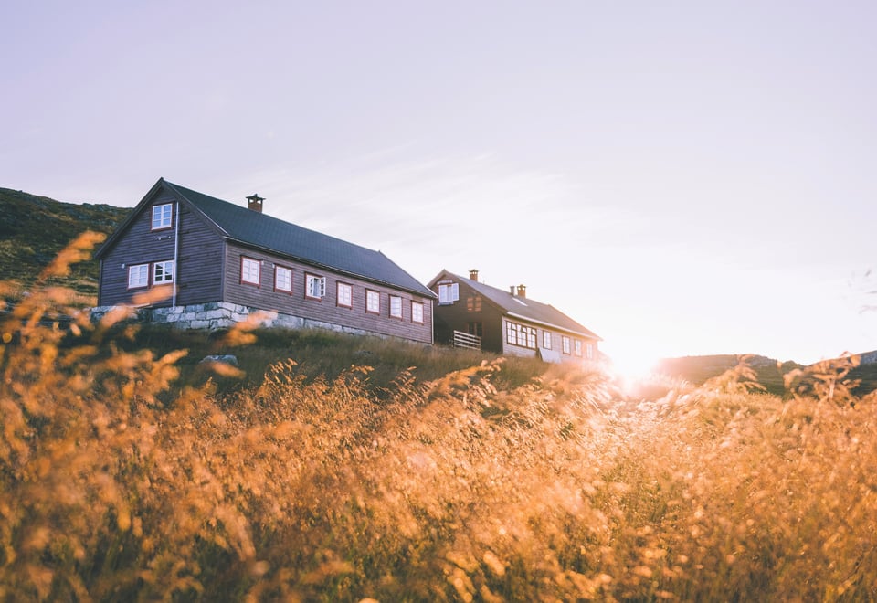 Reportasjetur over Hardangervidda i forbindelse med jubileumsbok om Litlos turisthytte.