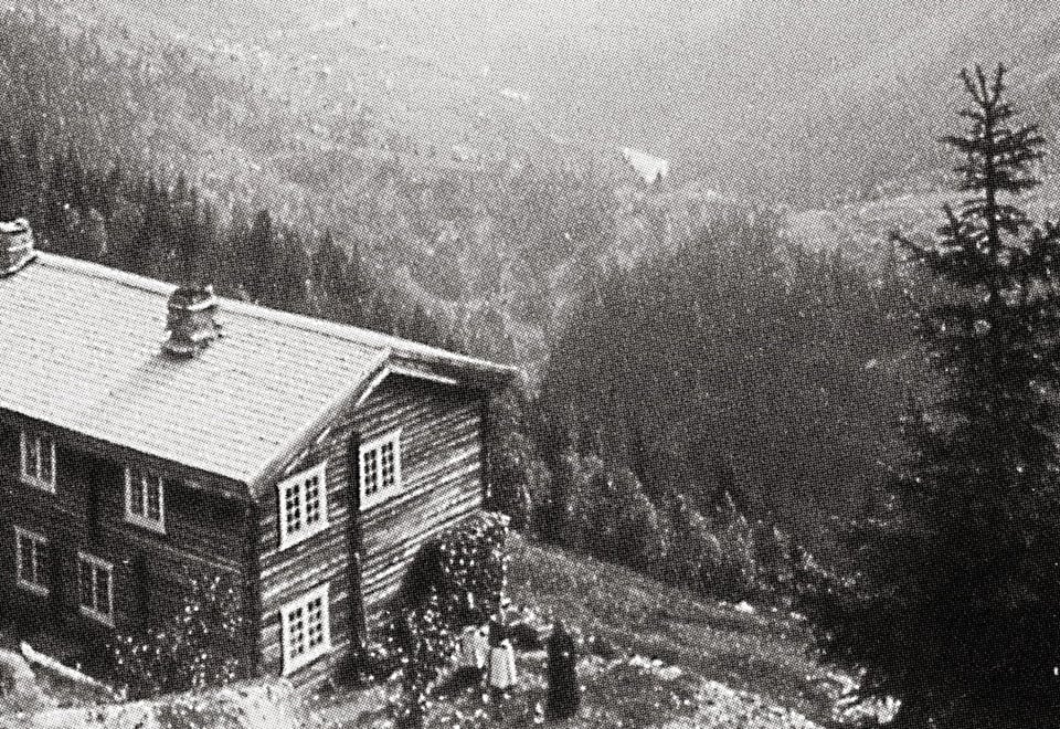 Historisk bilde av turisthytte 