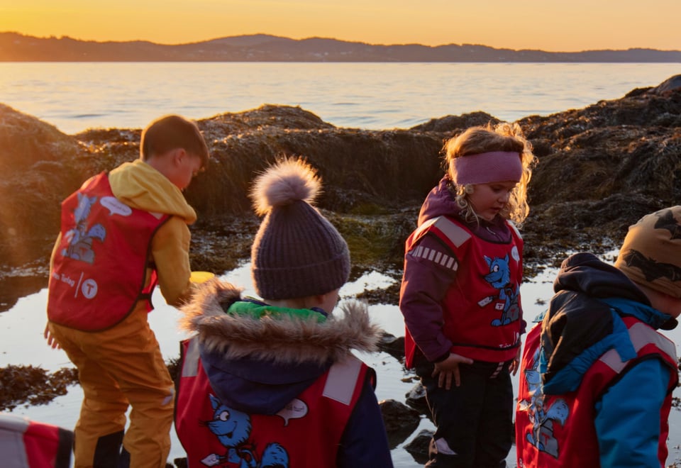 Førstehjelpskurs med Røde Kors Bergen og Turboklubben Åsane nord på  stranden i Sahus høst 2020.
