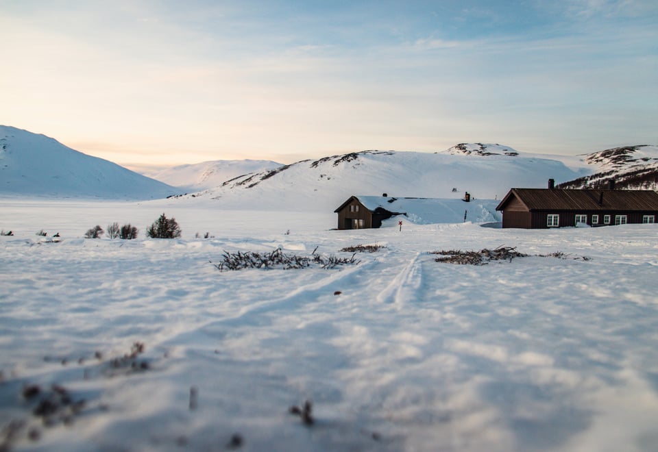 Dugnad på nye Ramsjøhytta mars 2022