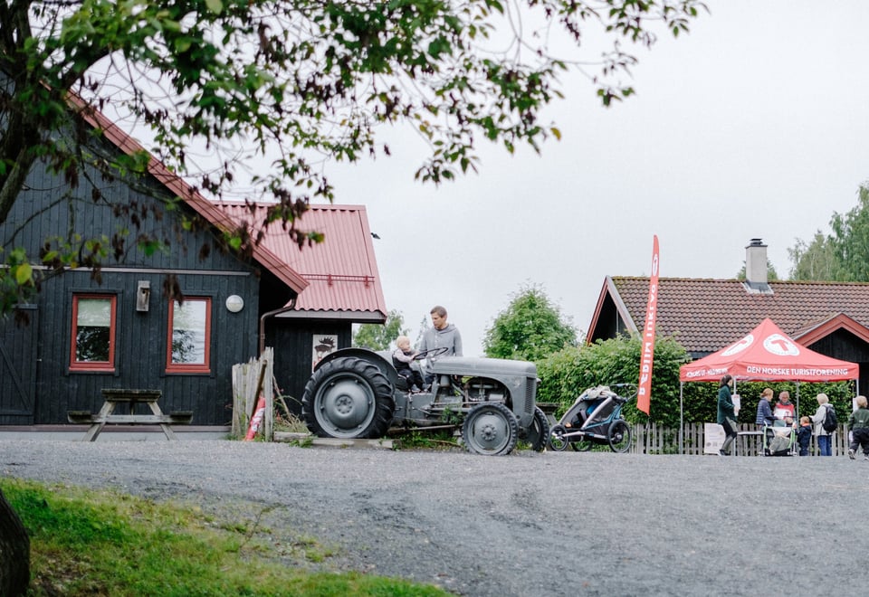 Kom deg ut-dagen 2022, Sæteren gård