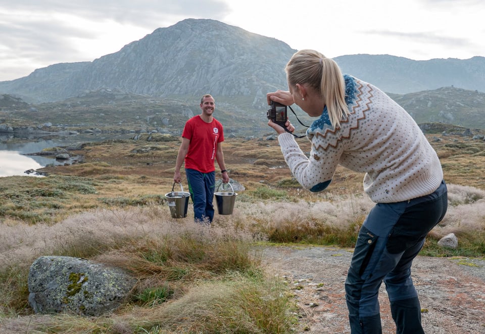 Storsteinen turisthytte, Hyttevakt fotografering.