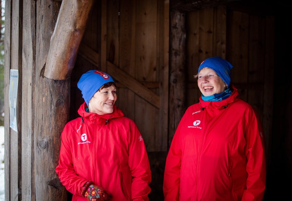 Bilder av Anne Kari Skogerbø og Svanhild Hjorteland Gbada, frivillige i Hjelmeland Turlag. Til årboka 2022. 

Bilder tatt på Bjødnabu.