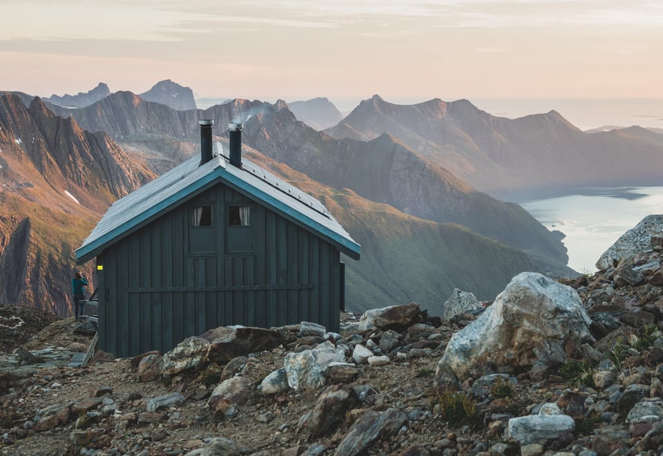 Tåkeheimen i solnedgang