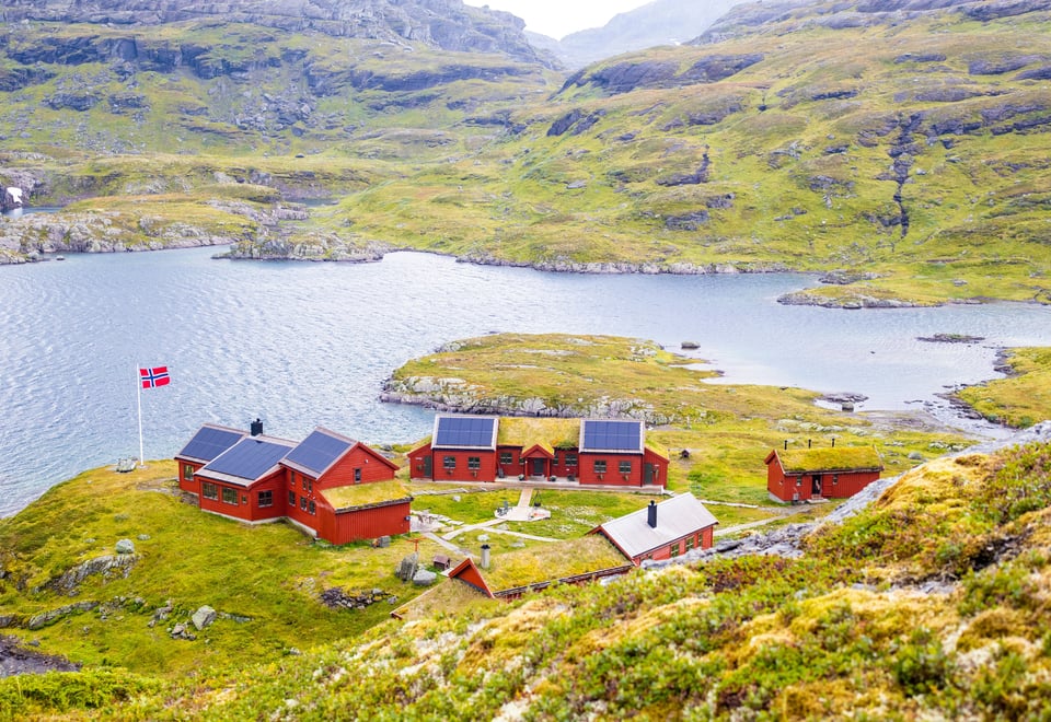 Tur til Stranddalen turisthytte sommeren 2024.