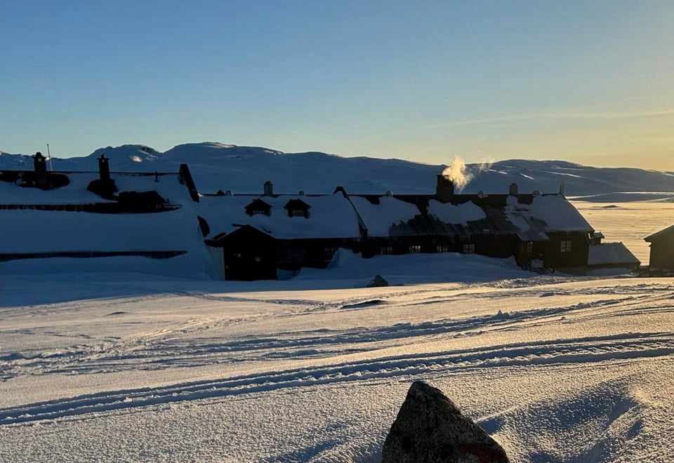 Bilder fra Sandhaug. Påske 2025.