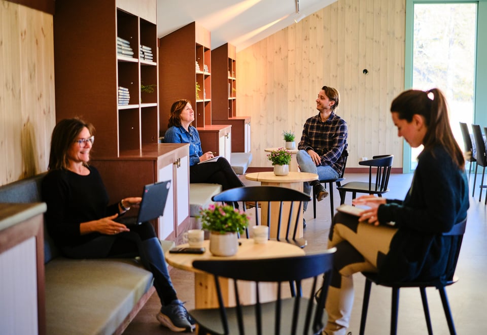 Bilder fra Breivoll gård, våren 2024.