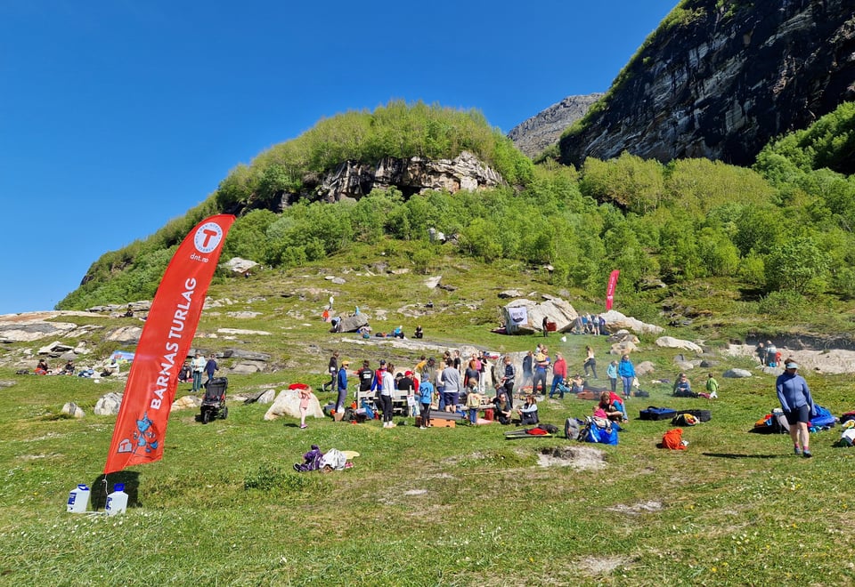 Buldresprell med Barnas Turlag og Bodø Klatreklubb