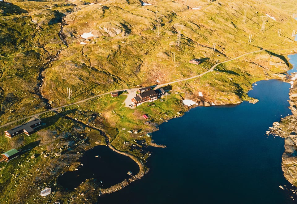 Skarvheimen mellom Geiterygghytta, Kongshelleren og Iungsdalshytta