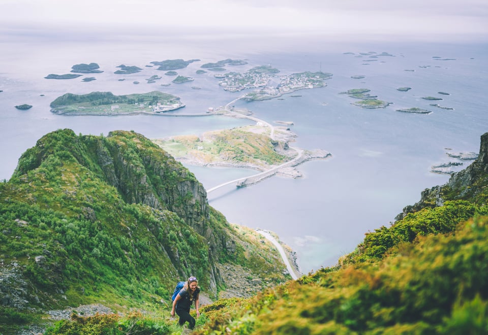 Bilder tatt på vei opp til Festvågtind i Lofoten. 