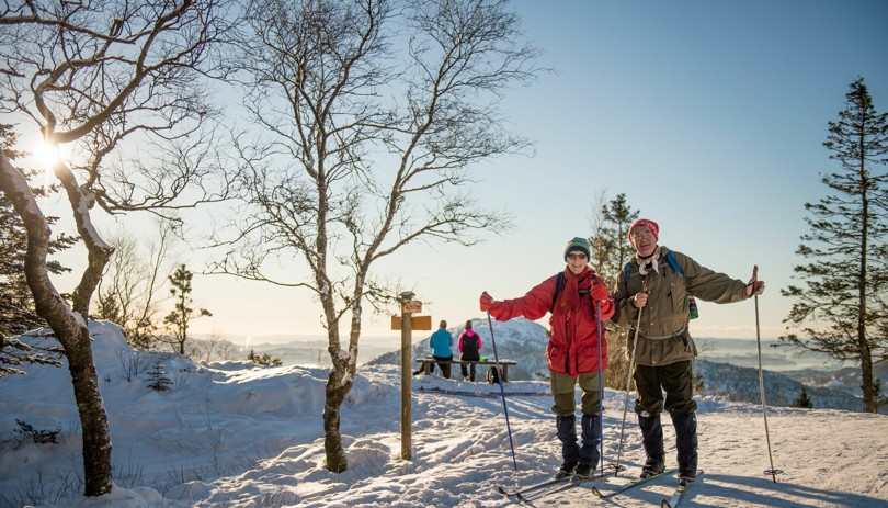 To personer på skitur. 