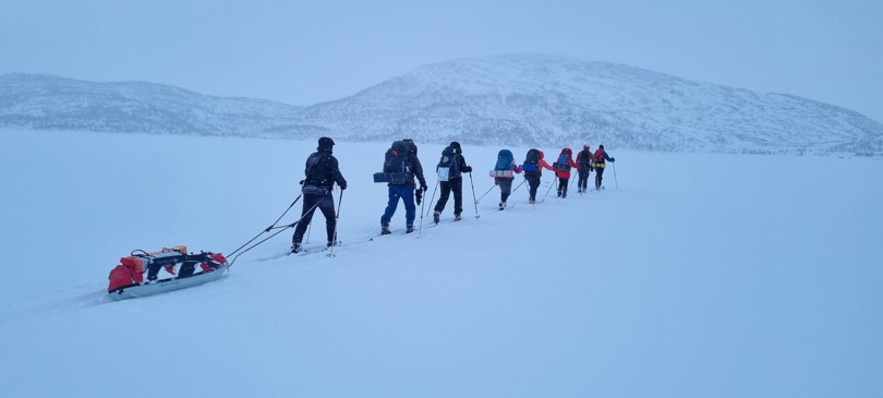 Fellestur mot Umbukta med ski og pulk på vinteren.