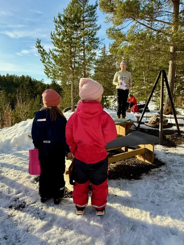 «Kom deg ut dagen» - Barnas Turlag og Kragerø Turlag ønsker velkommen til Krokheia søndag.